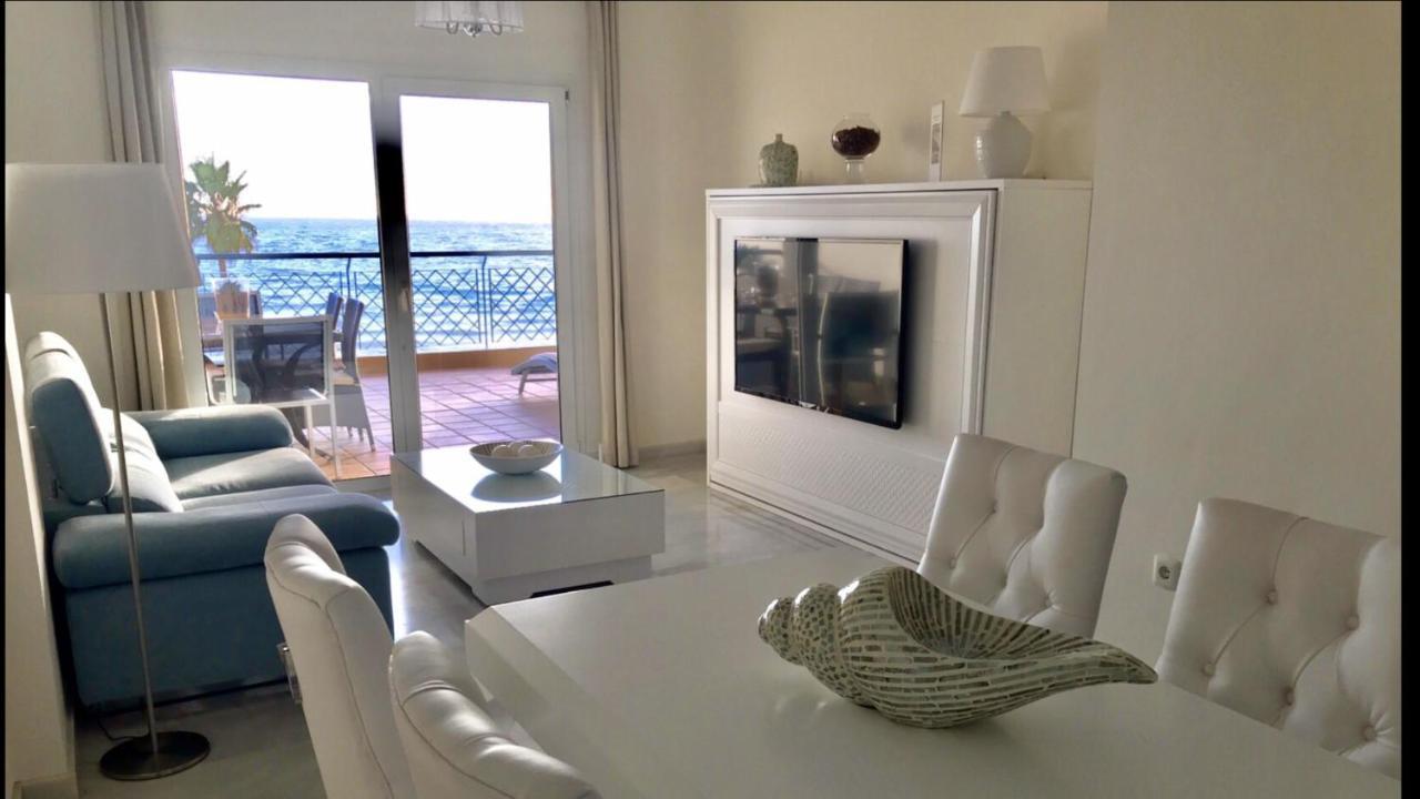 Mi Capricho A17 Beachfront Apartment La Cala De Mijas Exterior photo