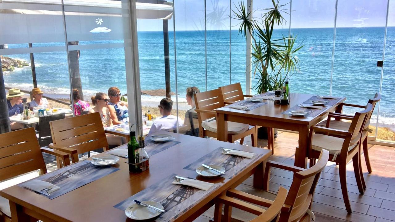Mi Capricho A17 Beachfront Apartment La Cala De Mijas Exterior photo