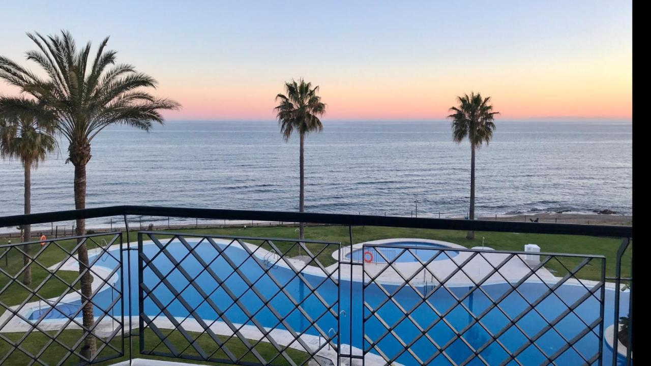 Mi Capricho A17 Beachfront Apartment La Cala De Mijas Exterior photo
